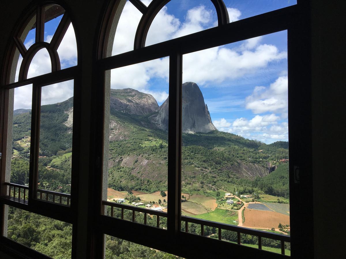 Aparthotel Em Pedra Azul 도밍고스 마르틴스 외부 사진